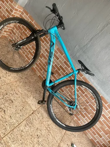 bicicleta aro 29 Ksw 800$