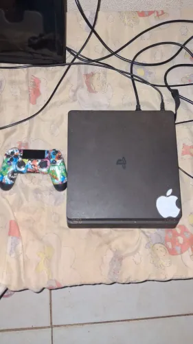 PS4 EM PERFEITA CONDIÇÕES