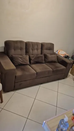 Sofá chenile 3 lugares
