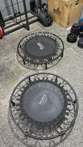 VENDO JUMP de ACADEMIA