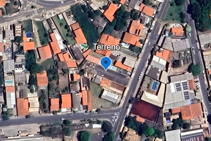 Terreno comercial-industrial