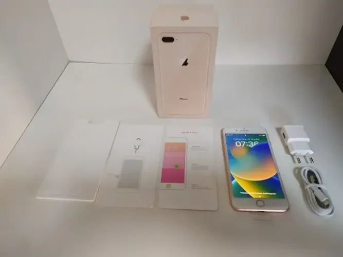 iPhone 8 Plus 64GB Rose Gold Tela Original/TouchID-OK/Bateria-100%-OK/4G-OK
