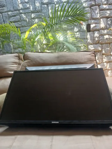 TV Samsung 32 Pol - Não é Smart
