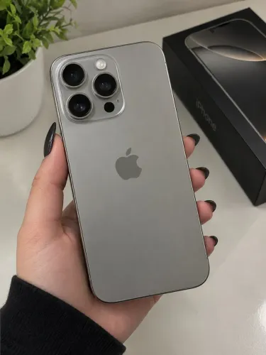 iPhone 16 pro 128g