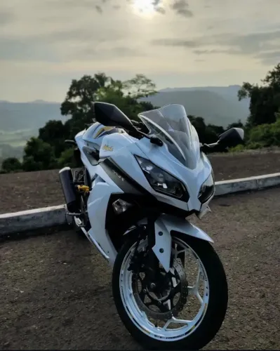 Ninja 300 2015 branca + brinde escapamento esportivo