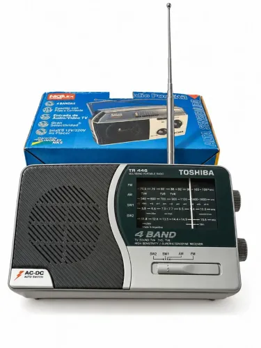 Rádio Toshiba TR-446 4 Band Perfeito Estado - Funcionando