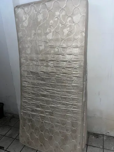Colchão Solteiro D28 1.88 x 88 Seminovo