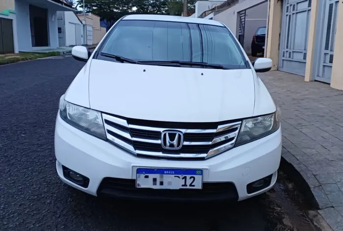 Honda City Sedan LX 1.5 Flex 16V 4P Aut. 2014