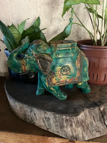 Elefante Indiano (madeira)