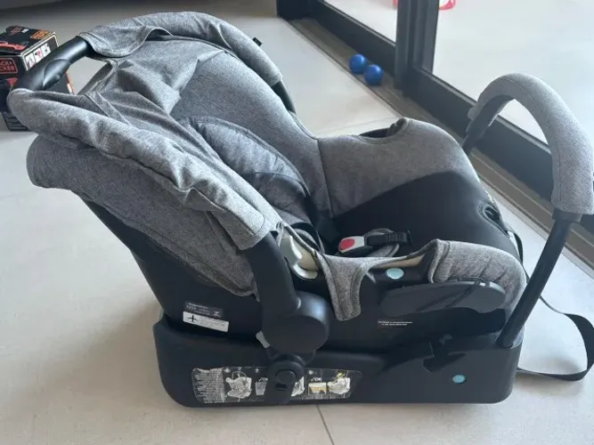 Bebê Conforto com Base
