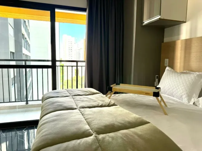 Apartamento de 26m², totalmente mobiliados, novos e prontos para uso.