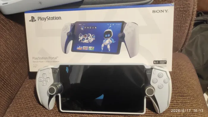 PlayStation Portal Sony - Zerado na Caixa + Case + Bolsa + Dock de Carregamento