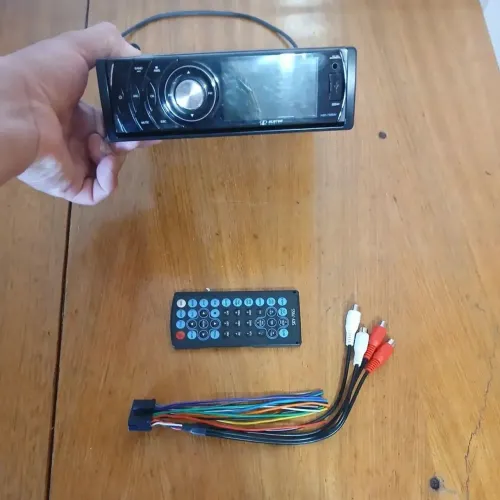Radio automotivo