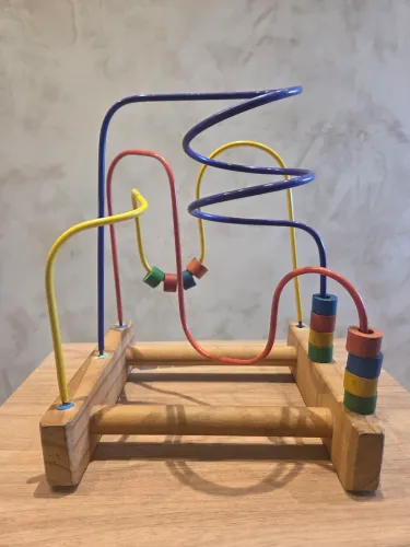 Brinquedo educativo Aramado Montanha Russa estilo montessoriano