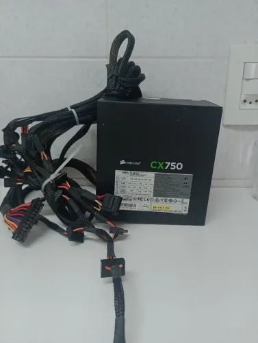 Fonte Pc Corsair CX750