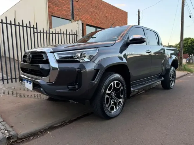 Toyota Hilux SRX Plus CD 4x4 2.8 Diesel Automática 2024