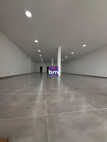 Salão para alugar em São Paulo, Vila Nova, com 250 m²