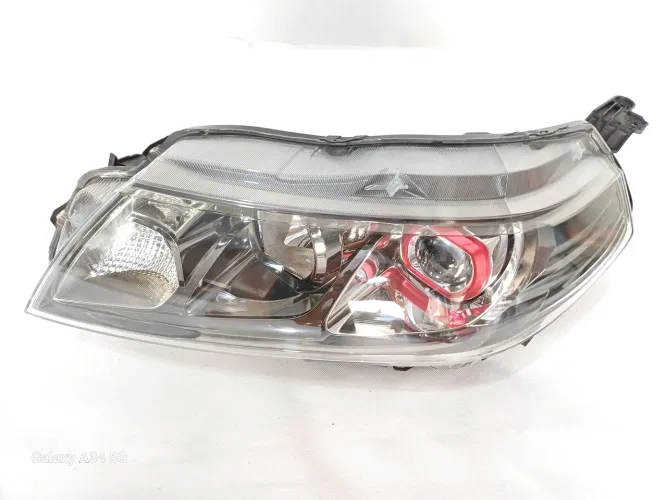 Farol Esquerdo Suzuki Vitara 2018 original 