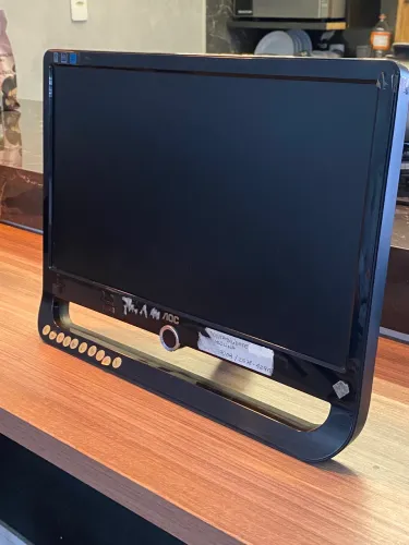 Monitor AOC