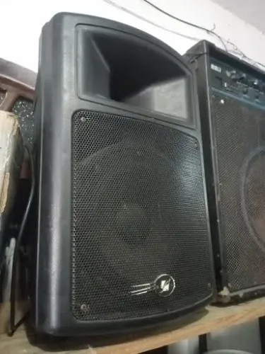 (Cód 008) Caixa de som amplificada Frahm PSA 600 USB