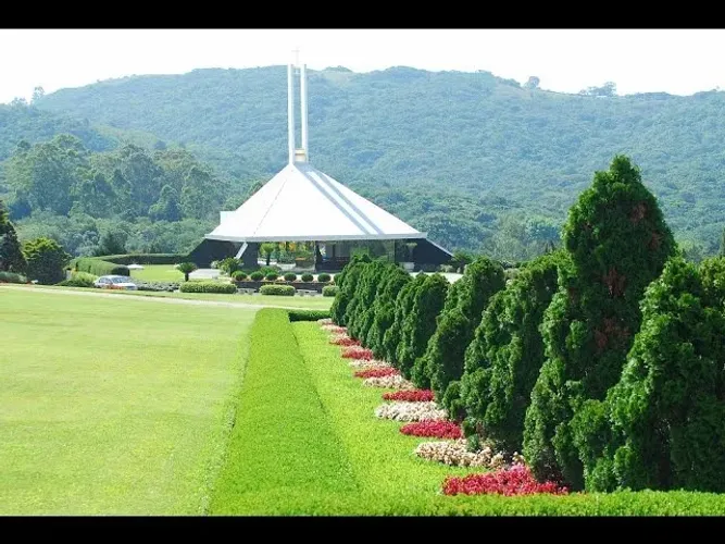 Jazigo cemitério Jardim da Paz 3 gavetas, próximo ao Templo Ecumênico, Zona 9