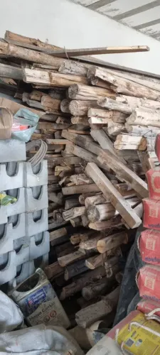 PONTALETES USADOS PARA OBRA