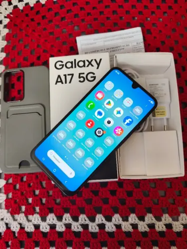 A17 5G 128 giga 13 dia de uso nota fiscal entrego até vc cartão 790