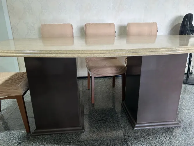 Mesa de Granito Bege