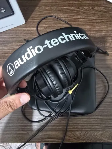 Fone de ouvido over-ear Audio-Technica M-Series ATH-M30x ATH-M30X preto