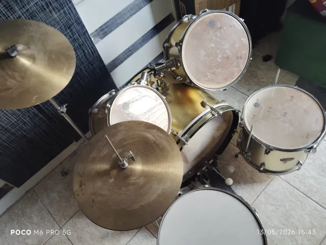 Bateria acústica Dolphin
