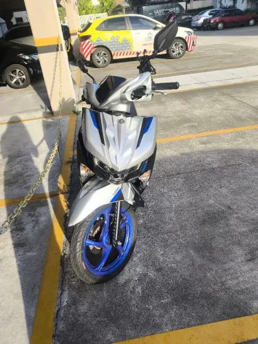 Vendo Yamaha Neo 125, modelo 2022.