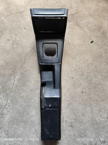 Console Central Opala / Caravan (1981-1984) - Modelo Diplomata/Comodoro c/ Tampa