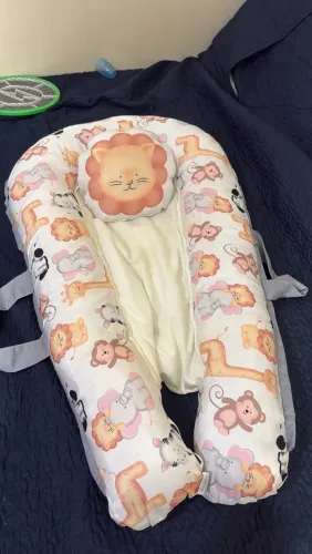 Ninho de bebê Safari semi novo em perfeito estado