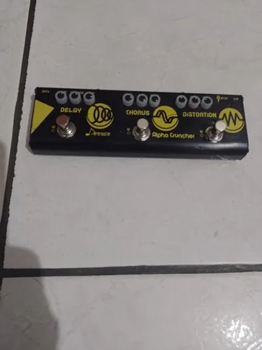 Pedal Donner Alpha cruncher aceito pedais