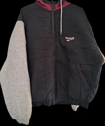 Casaco Reebok usado
