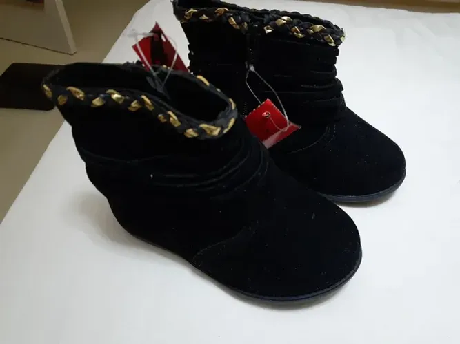 Bota cano curto infantil