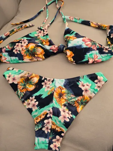 BlueBeach Conjunto Biquíni Feminino Floral - NOVO
