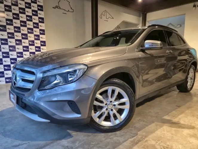Mercedes-Benz GLA 200 2017