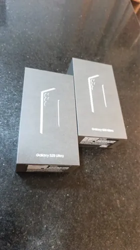 Samsung S25 Ultra 512gb Lacrado prata e preto 1 ano Garantia