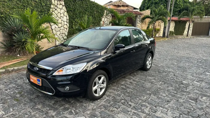 Ford Focus Sedan 2.0 16v Flex 4P 2011