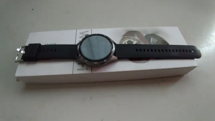 Relógio Smartwatch com defeito - tela e bateria ruins (sem carregador)