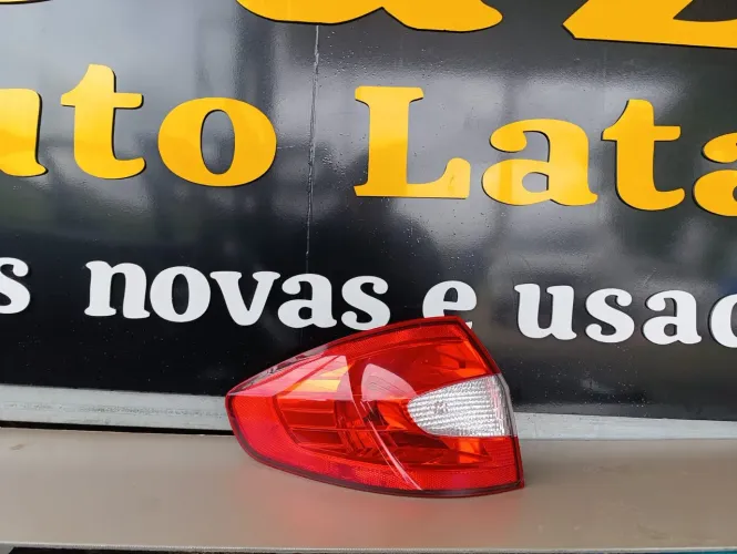 Lanterna traseira New fiesta mexicano 