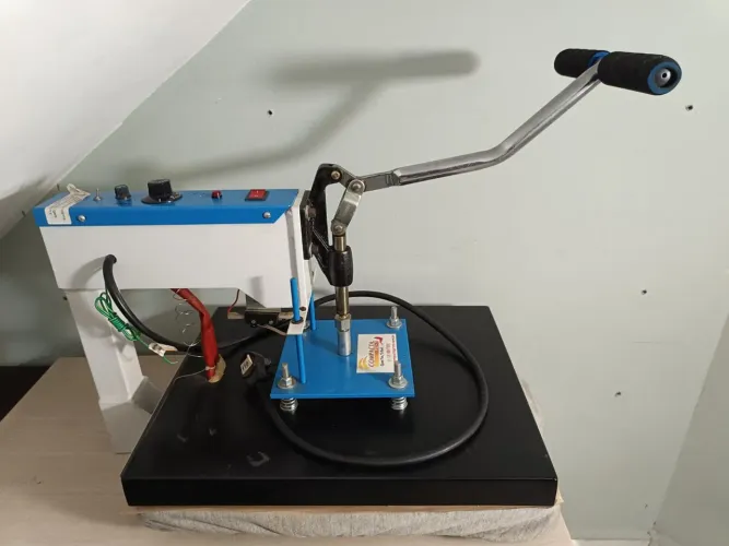 Maquina prensa termica para estampar Compacta Print