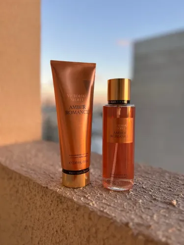 BODY SPLASH VICTORIA SECRETS 