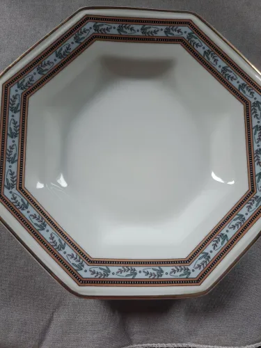 6 pratos de porcelana(refeição fundo)