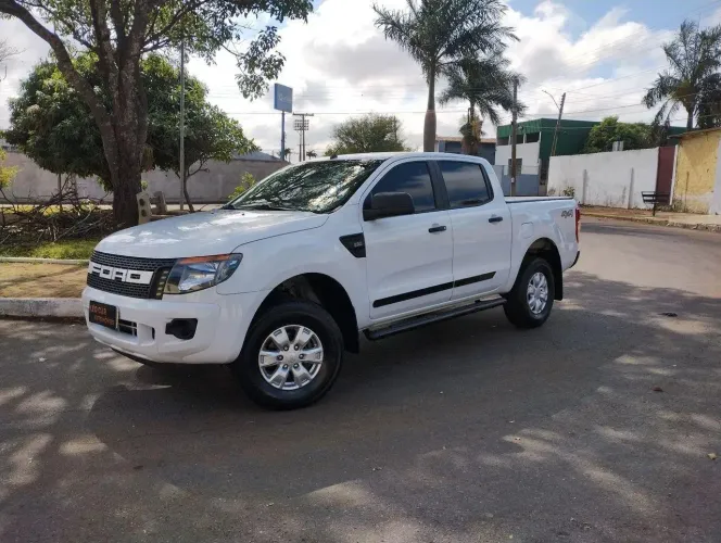  Ranger XL 2.2 4X4 CD Diesel Mec. 2015 Nova!!!