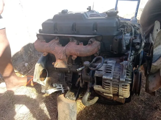 Motor Kia Besta 2.7