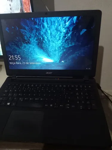 Notebook Acer Aspire ES1-572 