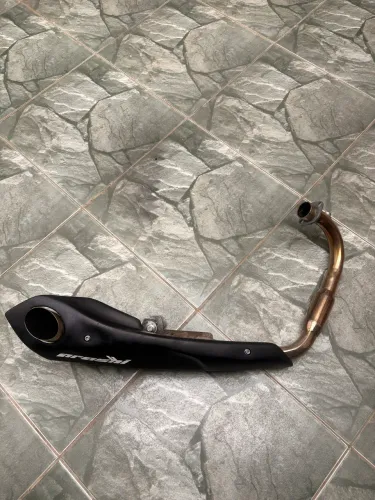 Escapamento Arashi, CB300R