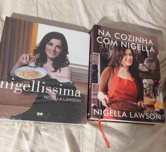 2 livros de receita da Nigella Lawson